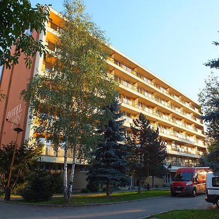 Hotel Garni Повазька-Бистріца Екстер'єр фото