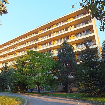 Hotel Garni Повазька-Бистріца Екстер'єр фото