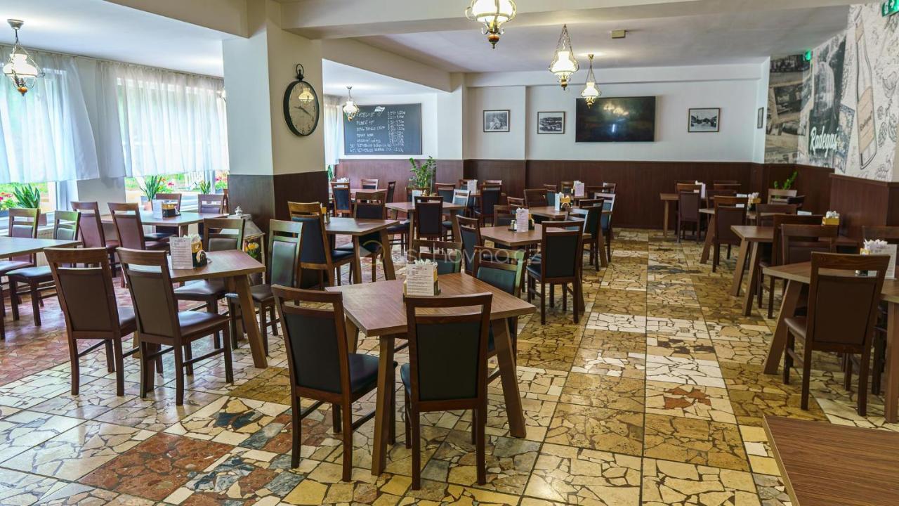 Hotel Garni Повазька-Бистріца Екстер'єр фото