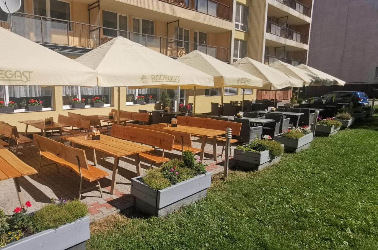 Hotel Garni Повазька-Бистріца Екстер'єр фото