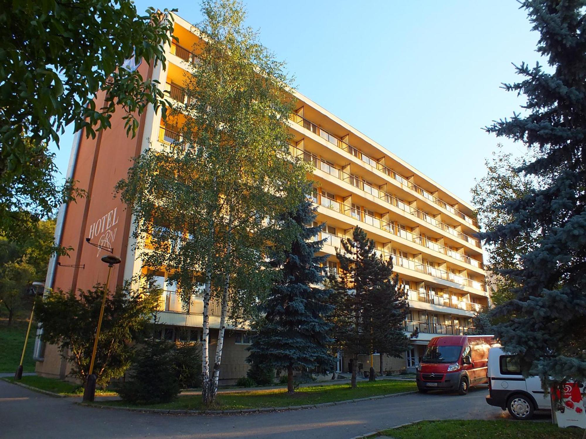 Hotel Garni Повазька-Бистріца Екстер'єр фото