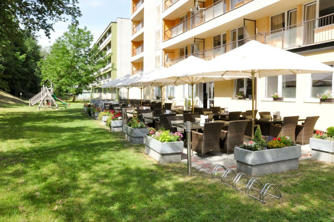 Hotel Garni Повазька-Бистріца Екстер'єр фото