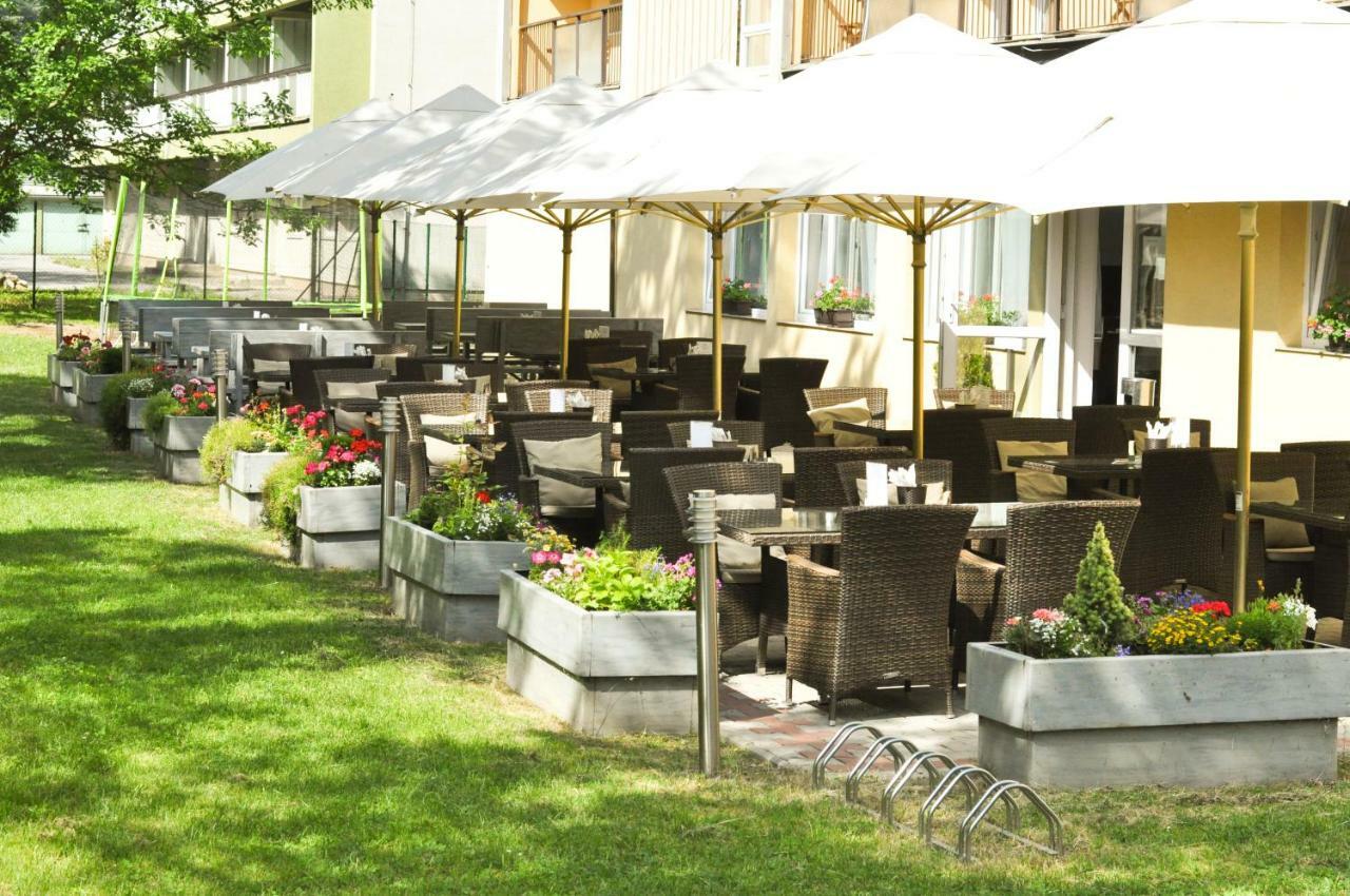 Hotel Garni Повазька-Бистріца Екстер'єр фото