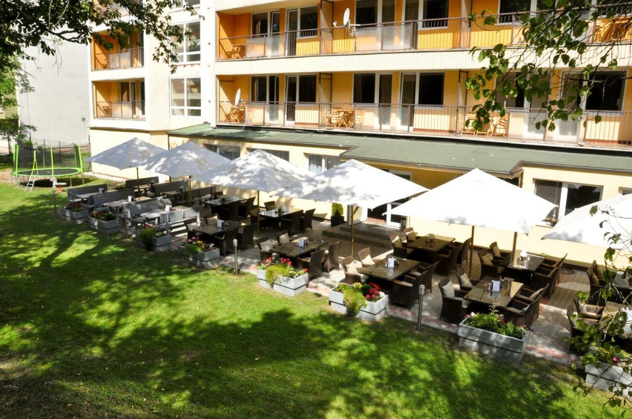 Hotel Garni Повазька-Бистріца Екстер'єр фото